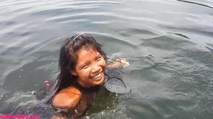 little thai teenagers heather deep deep-throats monster jizz flow on boat